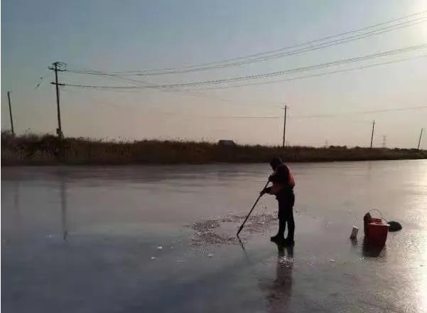 河北華清采測分離隊(duì)伍戰(zhàn)寒潮，保證完成環(huán)保總站任務(wù)！